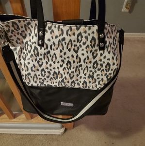 Jessica Simpson handbag